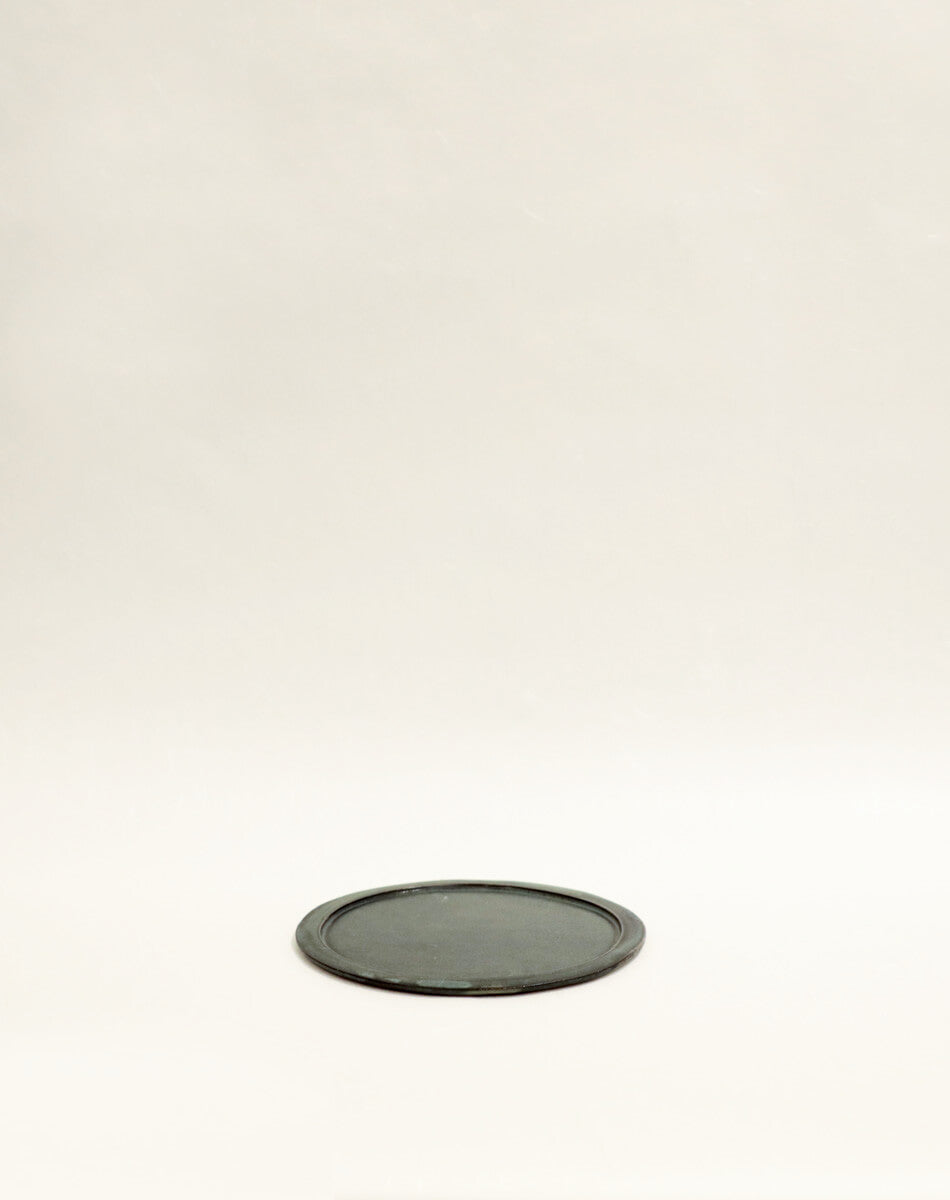 Black Medium Slate Round Plate
